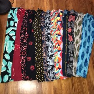 Lularoe leggings (listing is for all 13 pairs)